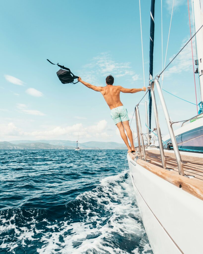 Yacht Charter Cannes : Key benefits to charter a yacht before buying one