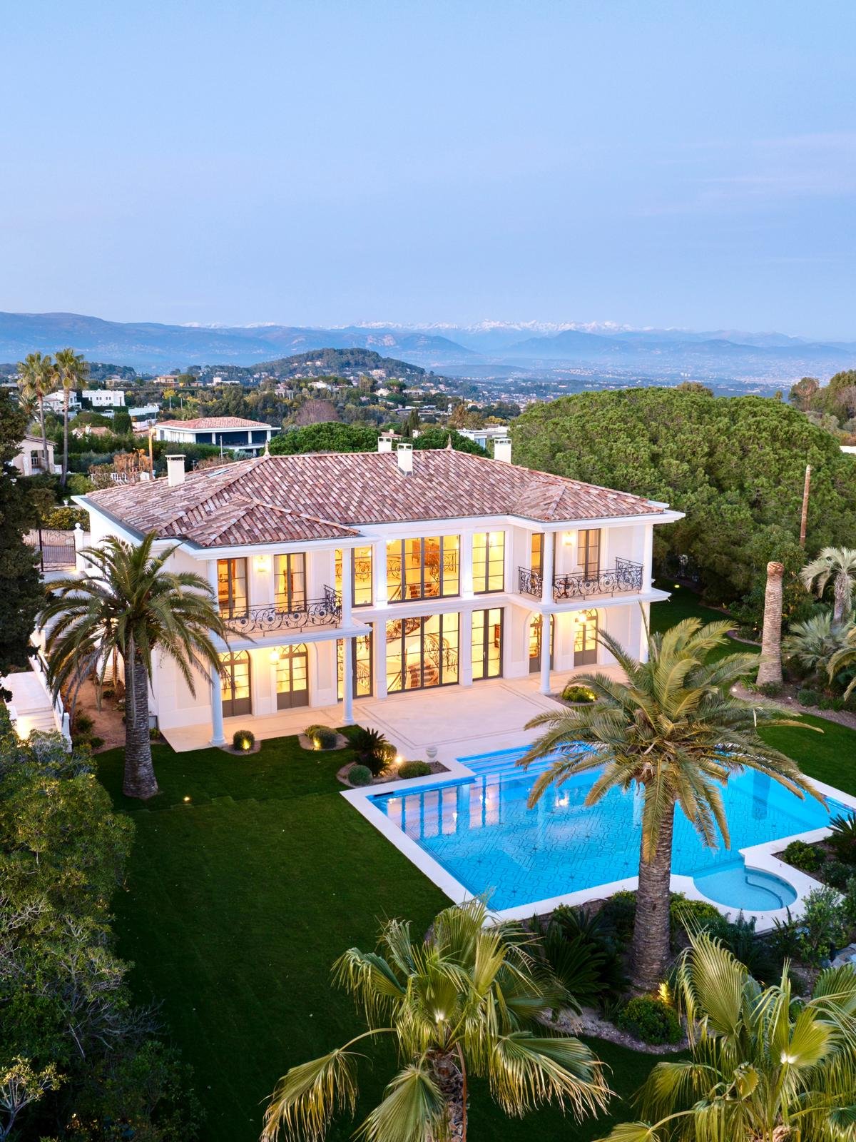 Palace de Lys — French Riviera luxury estate