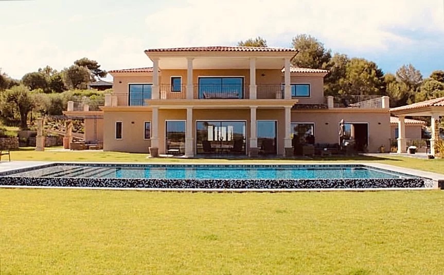 La Villa Azuréenne — luxury villa rental Cannes
