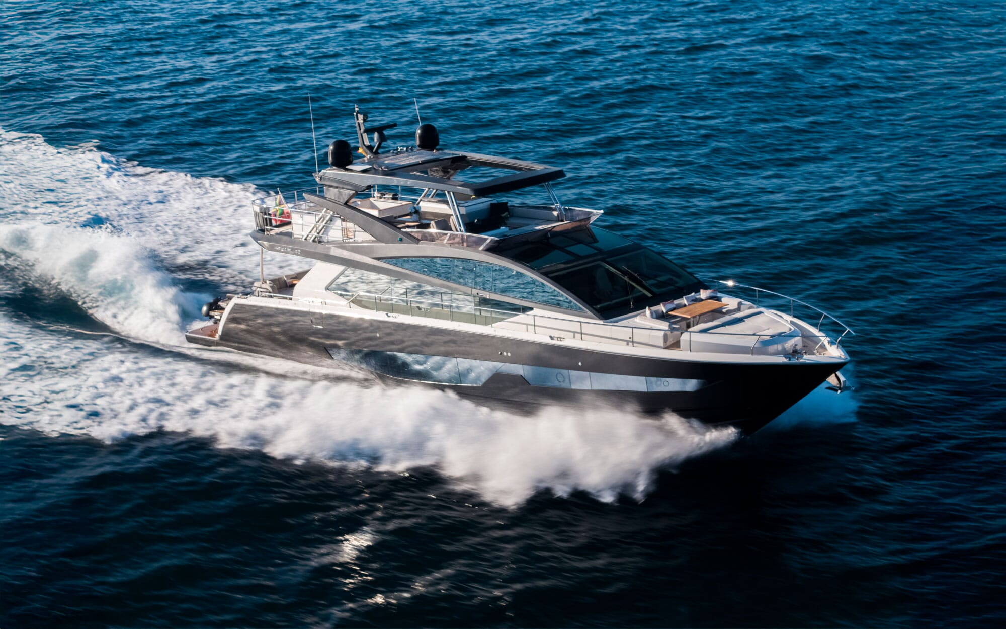 OMNIA Pearl 80 motor yacht cruising, charter French Riviera