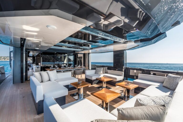 SEA CORAL II — covered aft deck seating area, charter Cote d Azur