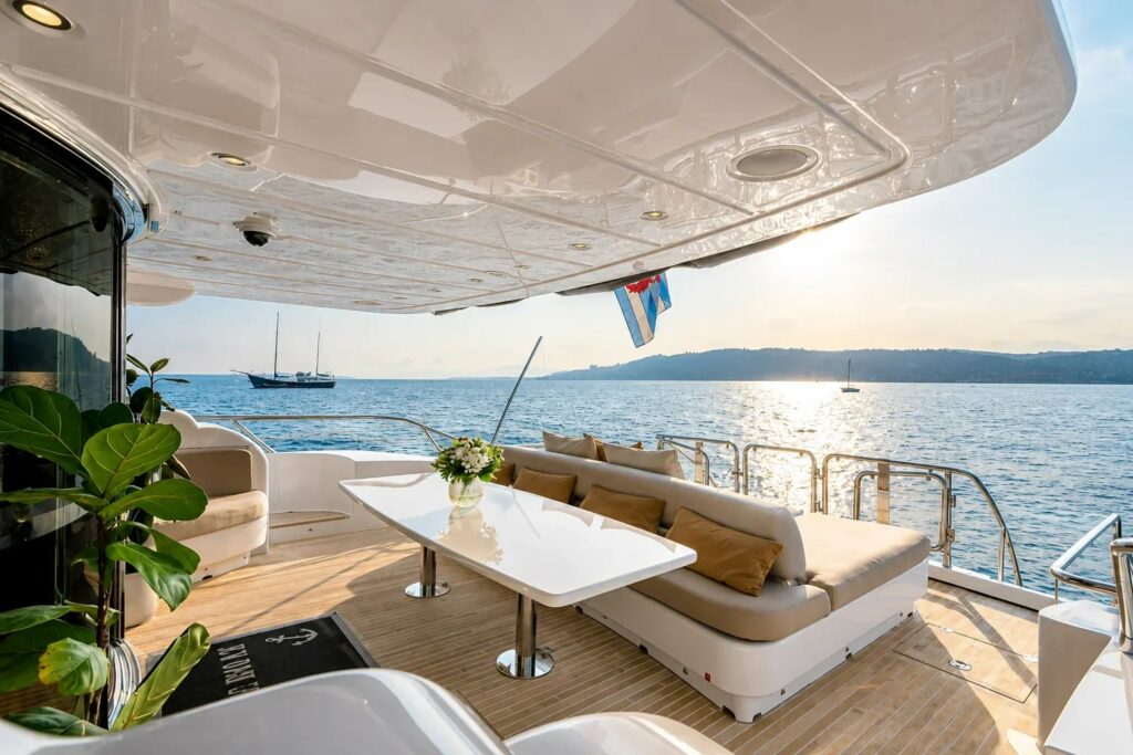 RAMSES II — main aft deck lounge and dining, charter Côte d'Azur