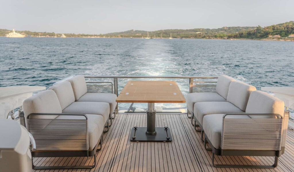 SEMELA — main aft deck seating, charter Côte d'Azur